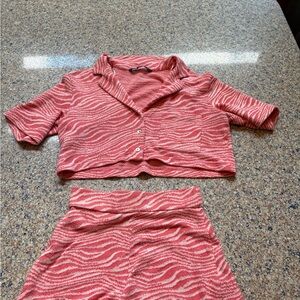 Women’s Zara Coral and White Knit Top